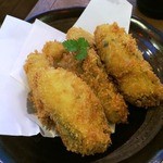 伊川谷倶楽部 食堂 - カキフライもつきます。