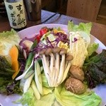 伊川谷倶楽部 食堂 - 沢山の野菜が一度に頂けます。