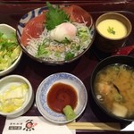 海鮮蔵 魚魚魚 - しらす月見丼ʚ(•”̮•)ɞ