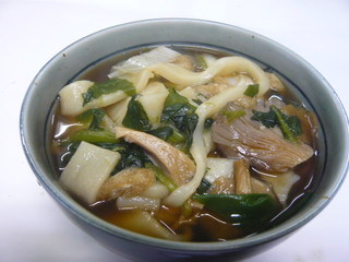 Nekko Shokudou - ひもかわ（幅広のうどん）　醤油味の田舎麺