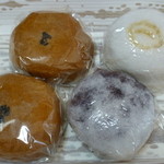 Asahi Seika - 買って来た、蕎麦饅頭＠100他