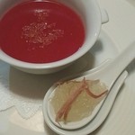 礼華　青鸞居 - 燕の巣と赤カブのスープ