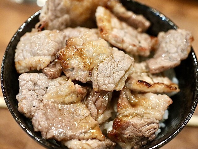 炭火焼肉 とんちゃんけんちゃん - 高岳/ホルモン | 食べログ