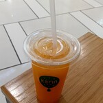 果汁工房 果琳 - ドリンク写真:搾りたて しらぬい
