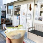 CREPE & BAR CHUN’S - 