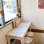 CREPE & BAR CHUN’S - 