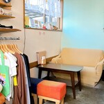 CREPE & BAR CHUN’S - 