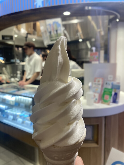 東毛酪農 63℃ （トウモウラクノウロクジュウサンド） - 押上