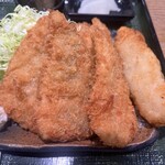 丼処 山助 - 料理写真: