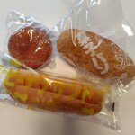 大石パン店 - 料理写真:ピーナッツ＆きなこパン＆あんドーナッツ