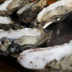 야마에이 수이산 - 焼き牡蠣１コ100円