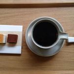 月舟町 - コーヒーと小さな生チョコレート(コロンビア・スプレモ)＠月舟町(2015年2月19日)