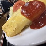 鈴や食堂 - 料理写真:オムライス（UP）