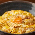 wa-fu-ya なかなか - 比内地鶏の親子丼　「比内地鶏」のお肉と卵を秘伝のタレで甘辛くトロトロ食感に仕上げた贅沢な極み丼ぶりです！