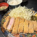 とんかつ・牛カツ 油屋 - 