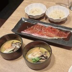 ニクアザブ - 