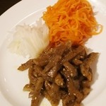 クロモリ - 夜：ヤーコンの甘酢漬けなど