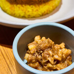 ハブモアカレー - ラプチャートマト（ジャガイモのトマト風味ｽﾊﾟｲｽ炒め）