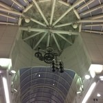 寿司処ちはる - ガレリア竹町　西端のドーム内の鐘