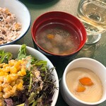 バイキングレストラン東北牧場 - 今回の朝食ドリンクはタンポポ