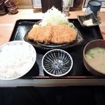 とんかつ いわい - 2015/2　ランチロースカツ定食900円