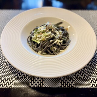 ウン パッソ アラ ヴォルタ_0