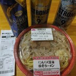 まいばすけっと - ドリンク写真:にんにく醤油豚骨ラーメン399円＋税(2026.2.21)