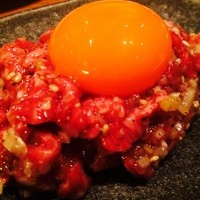 焼肉うしごろ 西麻布本店 - 幻のうしごろユッケ