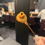 串揚げキッチンだん - 子持ち昆布の生雲丹キャビア乗せ