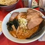 ラーメンショップ 〇Ｑ - 辛味噌チャーシュー麺