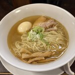 なるとや