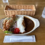 錫杖湖水荘レストラン湖水 - 「あのうダムカレー（津ぎょうざ入り）」
