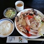 菜の花  - ランチ  イカのあんかけやきそば  1,240円税込