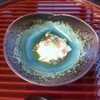 祇園 くらした - 先付は生湯葉のいくら合え