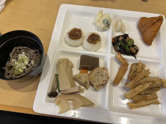 ナチュラルバイキングレストラン 菜々ちゃん - 駒ヶ根市その他