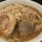 夢の一歩 - 豚2枚 麺200g ニンニク抜き野菜少なめ