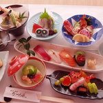 かつら浜 - 夜のコース（５５００より）あります。