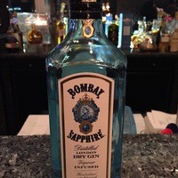 フレンチ ベイ・ビュー - Boｍbay Gin!!