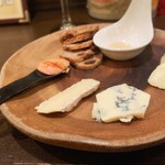 ワイン酒場 ツキアカリ - 