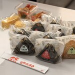 おにぎりの桃太郎 - 料理写真: