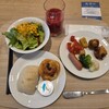 アリス テーブル
