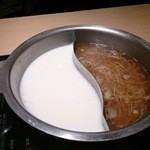 Shabu sai - 豆乳と限定の和風ベースの出汁です