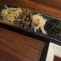 神戸牛炭火焼肉 いく田 - 