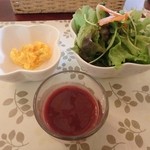 オーガニック＆ジェムストーンカフェ Chien - ランチ * ロージュース、サラダ、かぼちゃサラダ