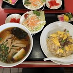 康華飯店 - 料理写真: