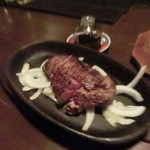 神戸Bar 仲々 - 石垣牛のステーキ