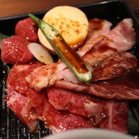 焼肉トラジ 名古屋セントラルタワーズ店 - トラジ御膳