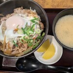 信濃庵 - 料理写真:すきやき丼900円