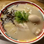 九州じゃんがららあめん - 料理写真: