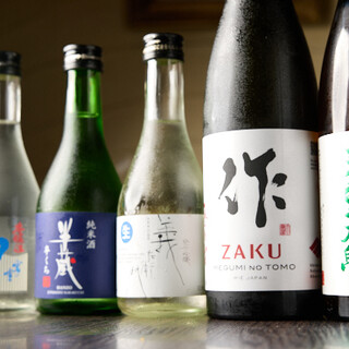 宴会に打ってつけのコースや三重の地酒などのドリンクもおすすめ